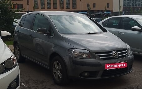 Volkswagen Golf Plus I, 2006 год, 585 000 рублей, 2 фотография