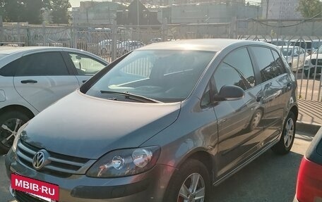 Volkswagen Golf Plus I, 2006 год, 585 000 рублей, 3 фотография