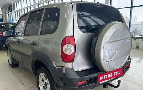 Chevrolet Niva I рестайлинг, 2012 год, 283 000 рублей, 6 фотография