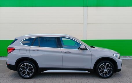 BMW X1, 2022 год, 2 500 000 рублей, 6 фотография