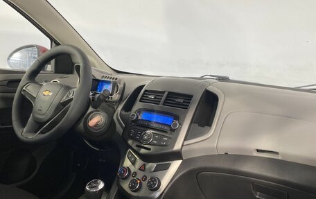 Chevrolet Aveo III, 2013 год, 670 000 рублей, 19 фотография