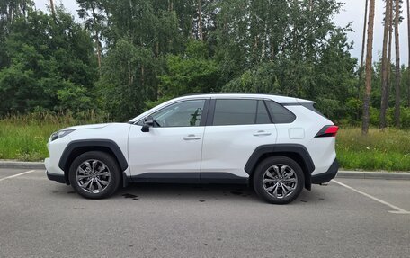Toyota RAV4, 2025 год, 3 980 000 рублей, 11 фотография