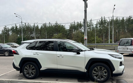 Toyota RAV4, 2025 год, 3 980 000 рублей, 10 фотография