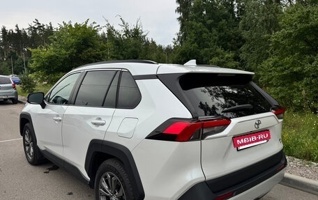 Toyota RAV4, 2025 год, 3 980 000 рублей, 12 фотография