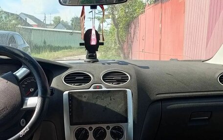 Ford Focus II рестайлинг, 2006 год, 370 000 рублей, 2 фотография