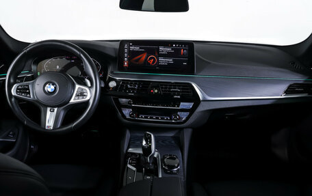 BMW 5 серия, 2021 год, 7 198 000 рублей, 13 фотография