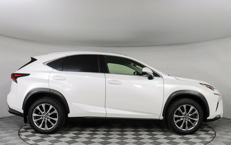 Lexus NX I, 2017 год, 3 450 000 рублей, 5 фотография