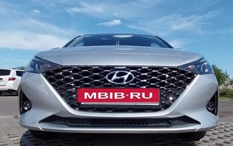 Hyundai Solaris II рестайлинг, 2022 год, 1 800 000 рублей, 9 фотография