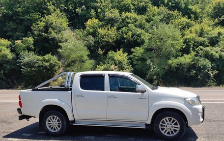Toyota Hilux VII, 2013 год, 2 700 000 рублей, 3 фотография