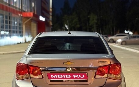 Chevrolet Cruze II, 2011 год, 549 000 рублей, 5 фотография