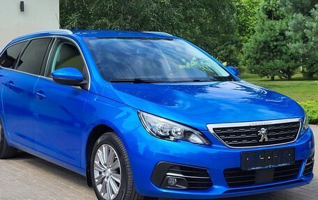 Peugeot 308 II, 2020 год, 1 350 000 рублей, 1 фотография