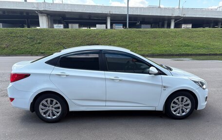 Hyundai Solaris II рестайлинг, 2015 год, 820 000 рублей, 8 фотография