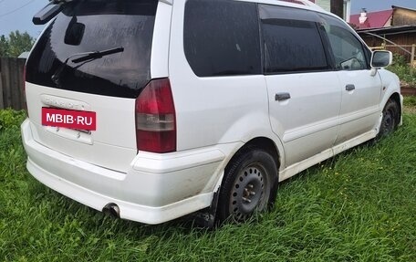 Mitsubishi Chariot III, 1998 год, 320 000 рублей, 2 фотография
