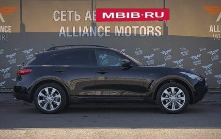 Infiniti QX70, 2013 год, 1 800 000 рублей, 9 фотография