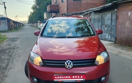 Volkswagen Golf Plus II, 2011 год, 560 000 рублей, 2 фотография