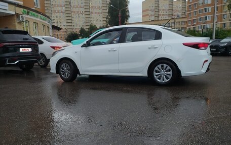 KIA Rio IV, 2020 год, 1 550 000 рублей, 4 фотография