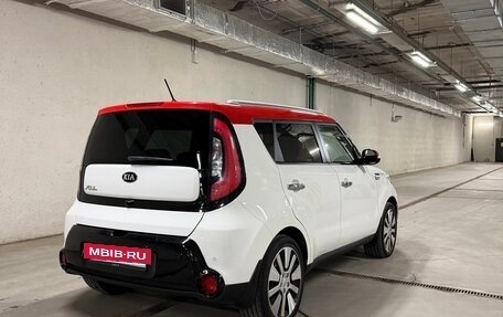 KIA Soul II рестайлинг, 2016 год, 1 325 000 рублей, 5 фотография