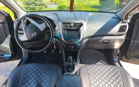 Hyundai Solaris II рестайлинг, 2013 год, 748 000 рублей, 8 фотография