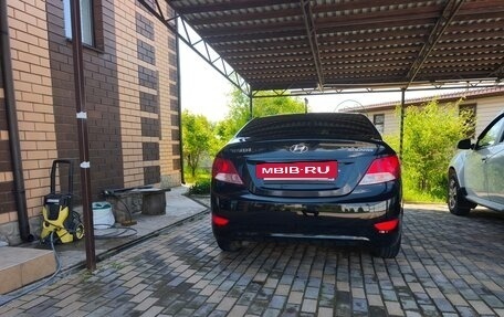 Hyundai Solaris II рестайлинг, 2013 год, 748 000 рублей, 5 фотография