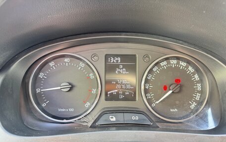 Skoda Rapid I, 2014 год, 725 000 рублей, 7 фотография
