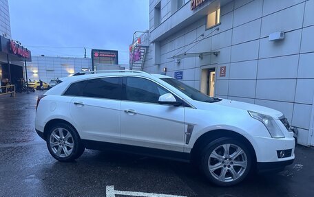 Cadillac SRX II рестайлинг, 2011 год, 1 050 000 рублей, 10 фотография