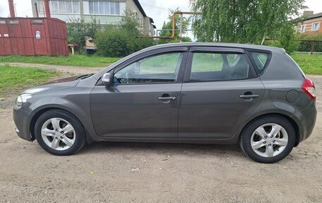 KIA cee'd I рестайлинг, 2011 год, 675 000 рублей, 3 фотография