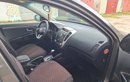 KIA cee'd I рестайлинг, 2011 год, 675 000 рублей, 12 фотография