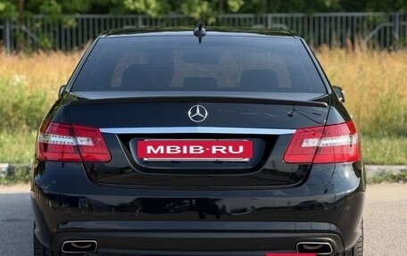 Mercedes-Benz E-Класс, 2012 год, 1 400 000 рублей, 7 фотография