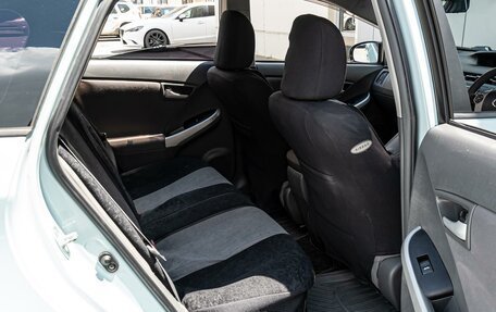 Toyota Prius, 2011 год, 1 365 000 рублей, 11 фотография