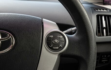 Toyota Prius, 2011 год, 1 365 000 рублей, 18 фотография