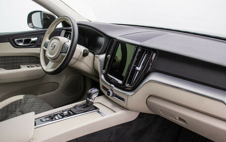 Volvo XC60 II, 2021 год, 4 295 000 рублей, 11 фотография