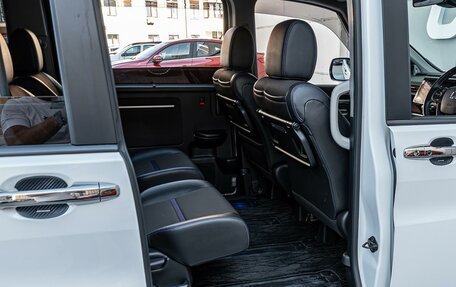 Honda Stepwgn IV, 2020 год, 2 990 000 рублей, 12 фотография