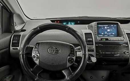 Toyota Prius, 2008 год, 489 000 рублей, 14 фотография