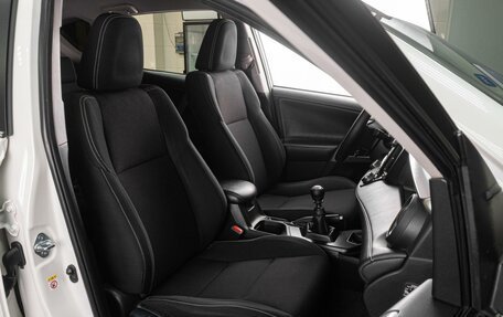 Toyota RAV4, 2017 год, 2 569 000 рублей, 8 фотография