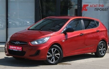 Hyundai Solaris II рестайлинг, 2013 год, 915 000 рублей, 1 фотография