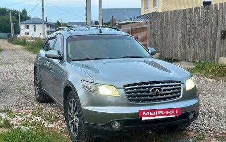 Infiniti FX I, 2004 год, 560 000 рублей, 3 фотография