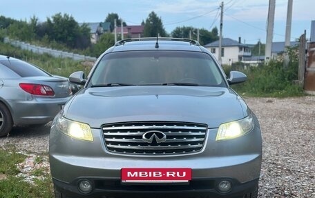 Infiniti FX I, 2004 год, 560 000 рублей, 2 фотография