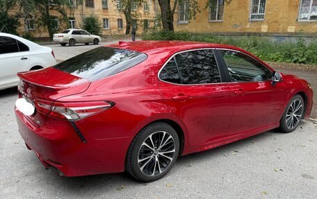 Toyota Camry, 2018 год, 2 300 000 рублей, 6 фотография
