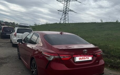 Toyota Camry, 2018 год, 2 300 000 рублей, 17 фотография