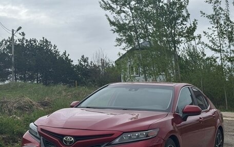 Toyota Camry, 2018 год, 2 300 000 рублей, 16 фотография