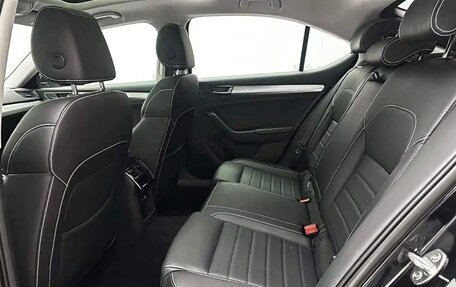 Skoda Superb III рестайлинг, 2023 год, 2 400 000 рублей, 21 фотография
