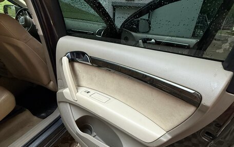 Audi Q7, 2010 год, 2 200 000 рублей, 11 фотография