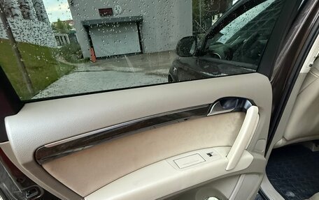 Audi Q7, 2010 год, 2 200 000 рублей, 14 фотография