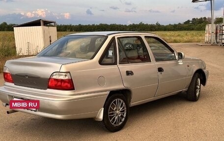 Daewoo Nexia I рестайлинг, 2005 год, 120 000 рублей, 4 фотография