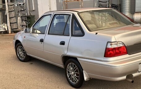 Daewoo Nexia I рестайлинг, 2005 год, 120 000 рублей, 6 фотография