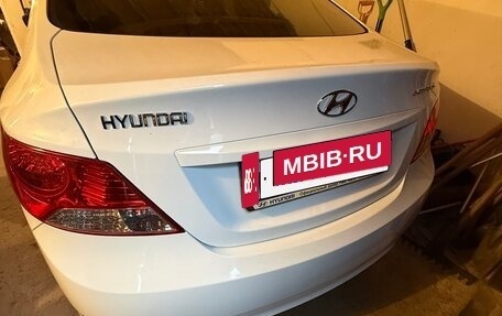 Hyundai Solaris II рестайлинг, 2013 год, 950 000 рублей, 2 фотография