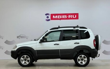 Chevrolet Niva I рестайлинг, 2019 год, 860 000 рублей, 7 фотография
