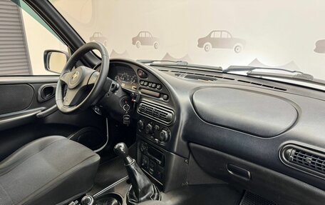 Chevrolet Niva I рестайлинг, 2019 год, 860 000 рублей, 10 фотография