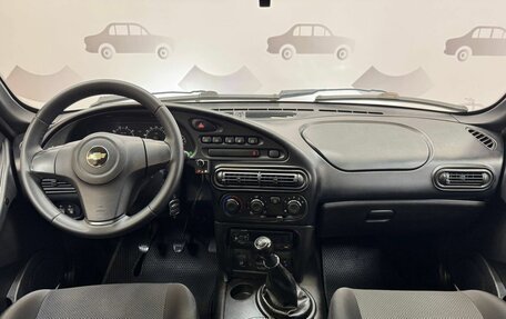 Chevrolet Niva I рестайлинг, 2019 год, 860 000 рублей, 13 фотография