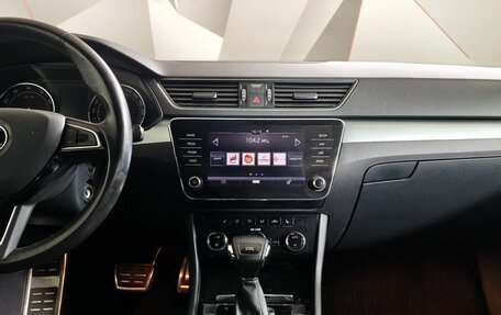 Skoda Superb III рестайлинг, 2017 год, 1 898 000 рублей, 15 фотография
